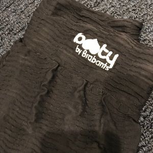 Bootybybrabants crop! Only worn once!